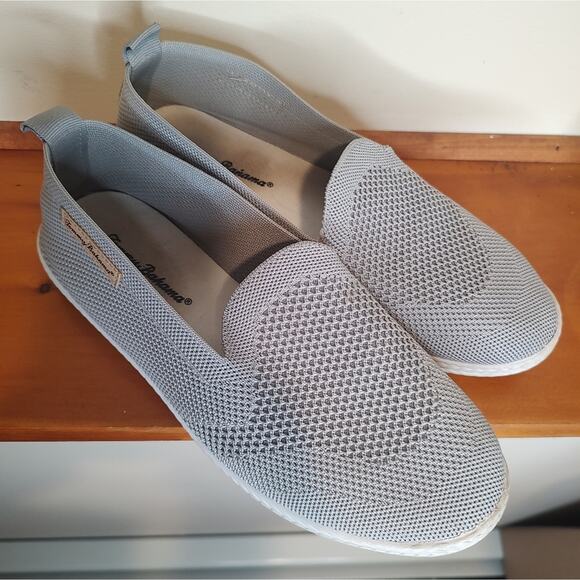 Tommy Bahama Grey Mesh Slip on Flats Sneakers Size 8 - Picture 1 of 6